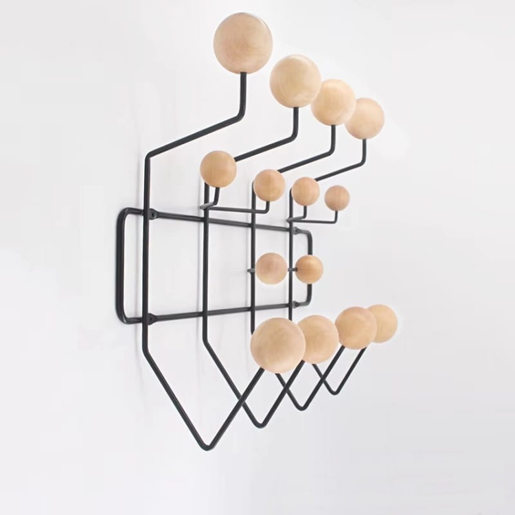Wieszak ścienny Hook drewno kulki inspirowany hang it all