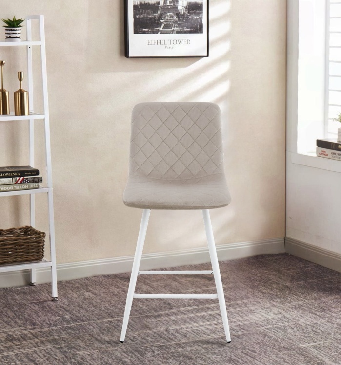 Hoker tapicerowany niski Adel beżowy, nogi białe 62 cm