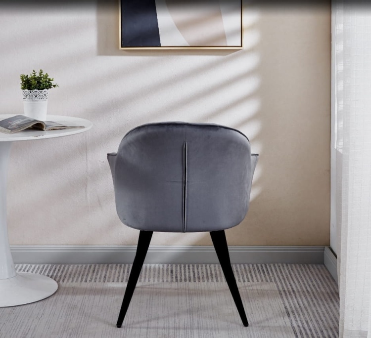 Fotel do salonu Kanada ciemno szare nogi czarne