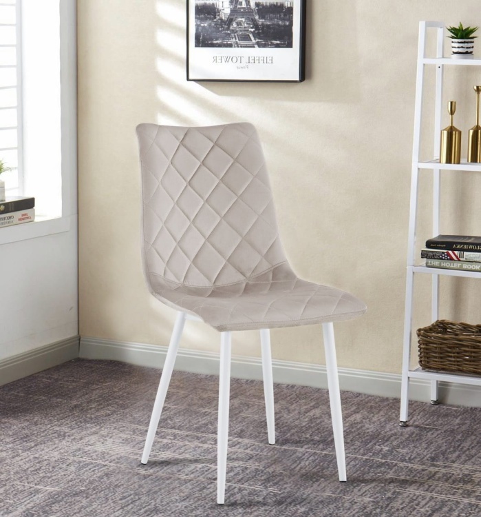 Krzesło tapicerowane Adel beżowe, nogi białe welur