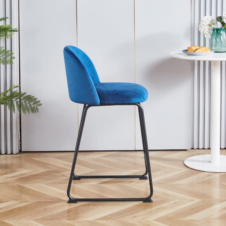 Hoker tapicerowany Odessa granatowy, nogi czarne 61 cm
