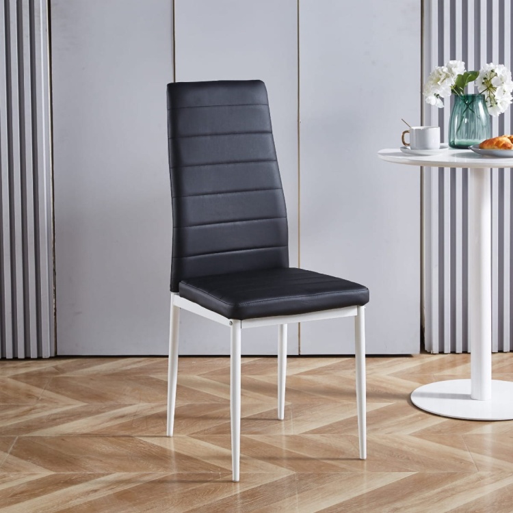 Krzesło do salonu Fabia czarne tapicerowane eko skóra na nogach białych