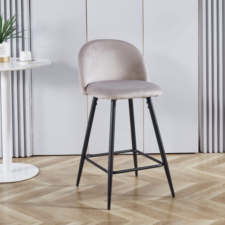 Hoker tapicerowany niski Odessa beżowy, nogi czarne, krzesło barowe 65 cm