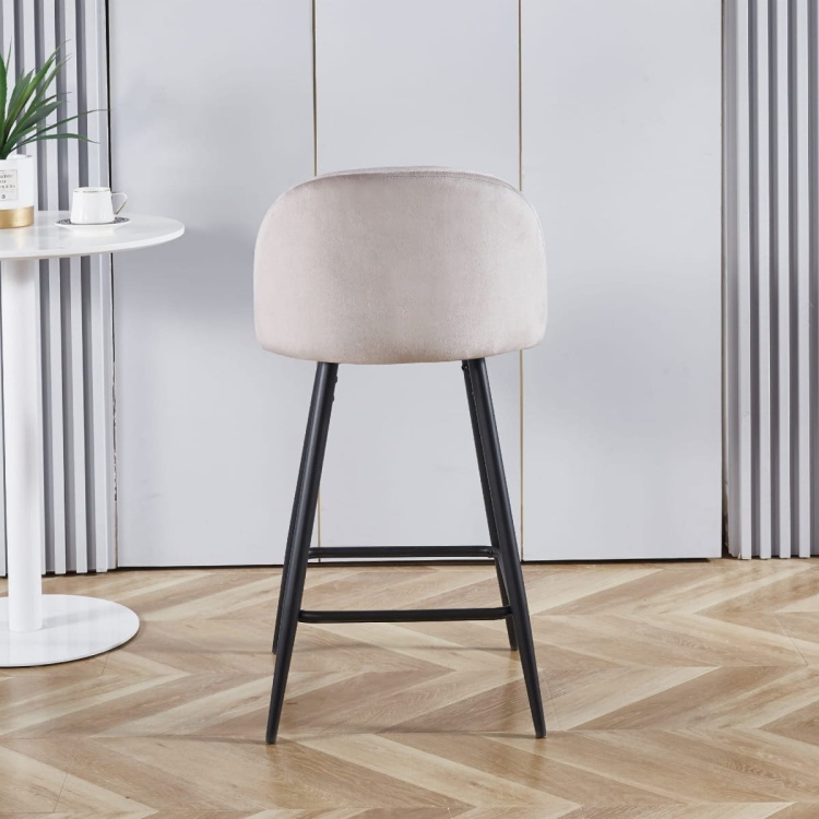 Hoker tapicerowany niski Odessa beżowy, nogi czarne, krzesło barowe 65 cm