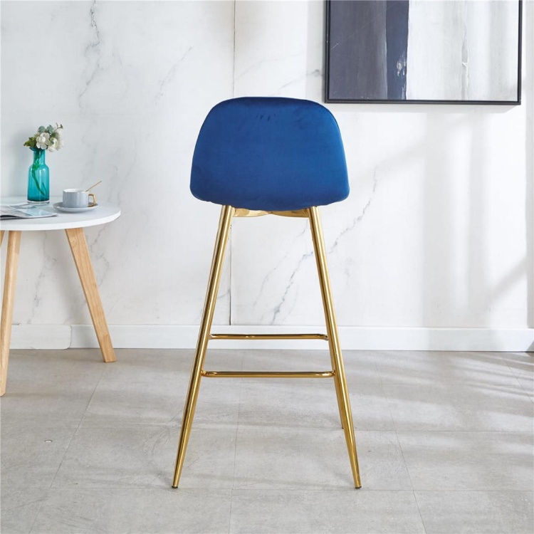 Hoker tapicerowany niski Nilson granatowy, nogi złote 65 cm