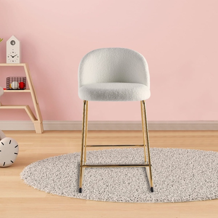 Hoker tapicerowany Odessa Teddy kremowy z tkaniny szenilowej boucle,  nogi złote 61 cm