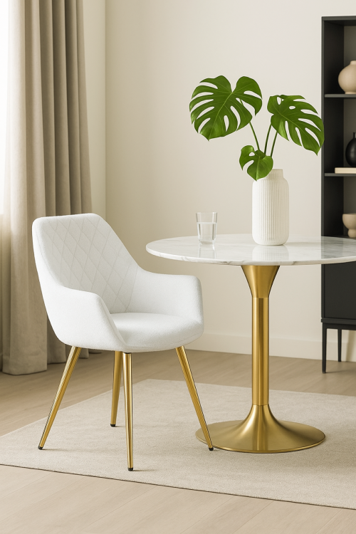 Krzesło do salonu Teddy białe z tkaniny szenilowej nogi złote boucle chenilla