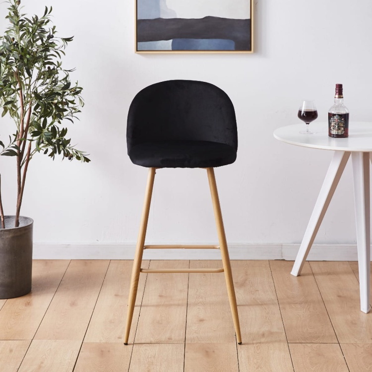 Hoker tapicerowany Odessa czarny nogi okleina drewniana krzesło barowe welur