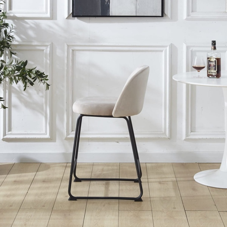 Hoker tapicerowany Odessa beżowy, nogi 61 cm