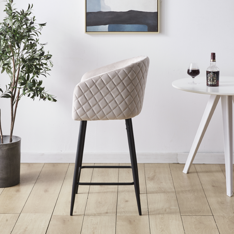 Hoker tapicerowany Odessa 2 beżowy, nogi czarne 67 cm