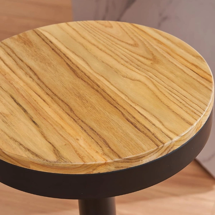 Hoker drewniany obrotowy regulowany Sydney z siedziskiem z drewna wiązu z czarną podstawą do wyspy kuchennej