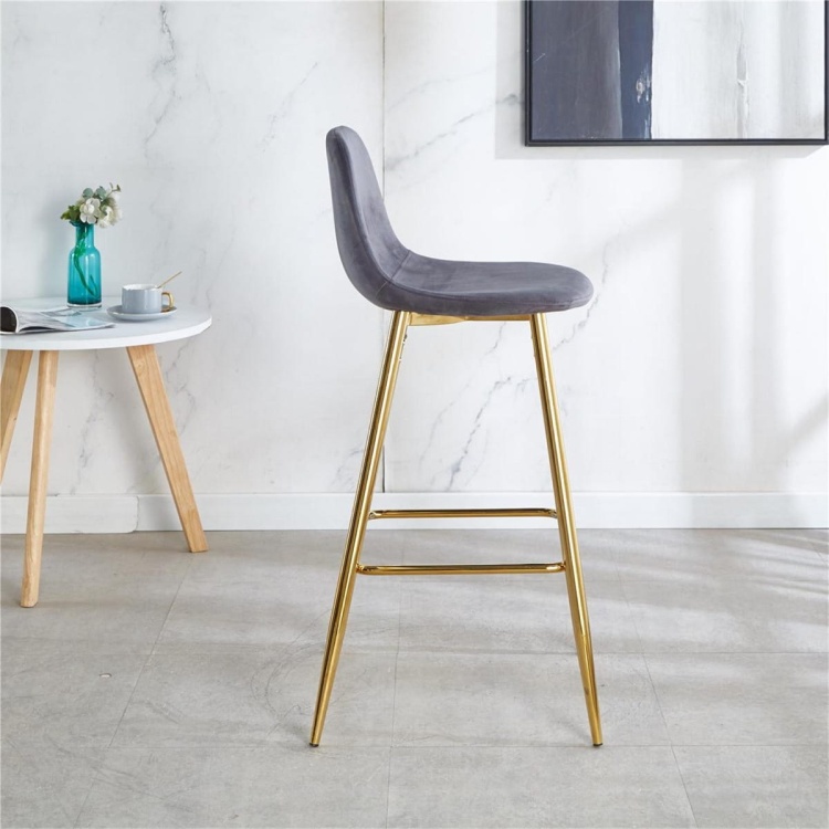 Hoker tapicerowany Nilson II ciemno szary nogi złote 75 cm