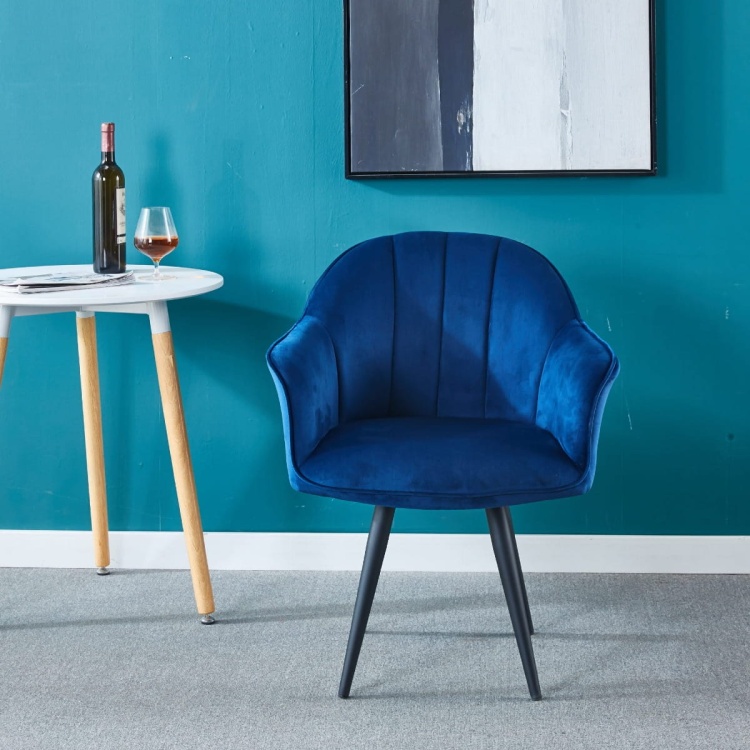 Fotel do salonu Kanada granatowe nogi czarne