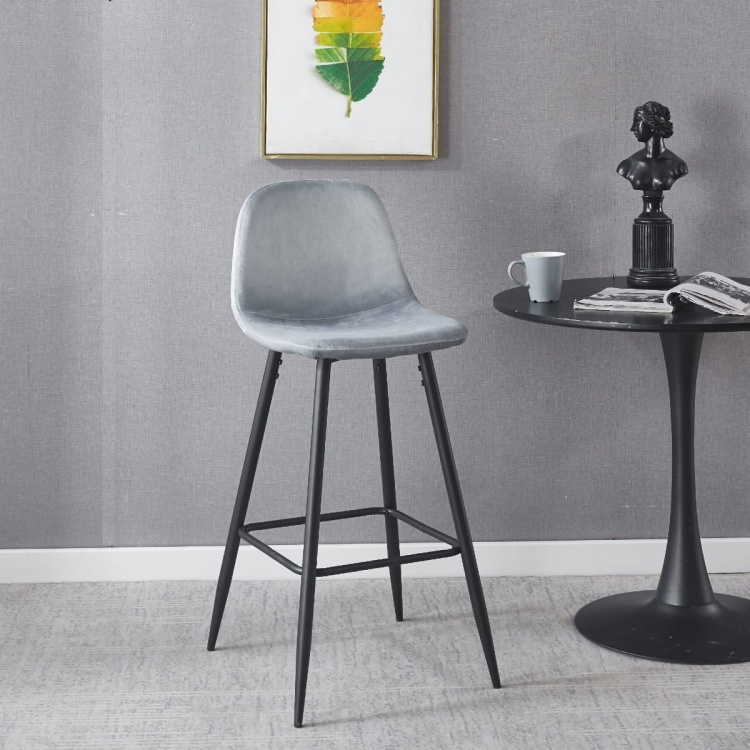 Hoker tapicerowany Nilson błękitny krzesło barowe welur 75 cm