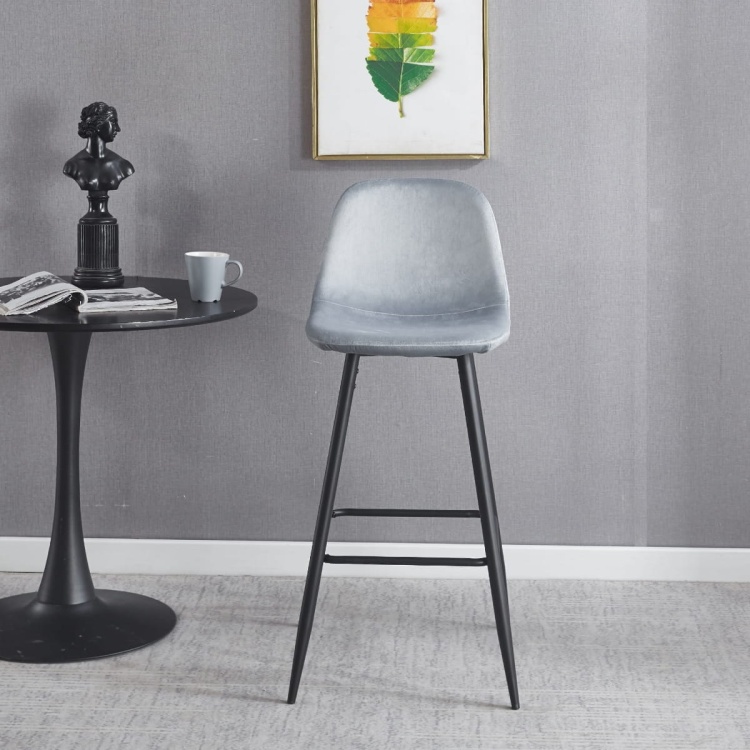 Hoker tapicerowany Nilson błękitny krzesło barowe welur 75 cm