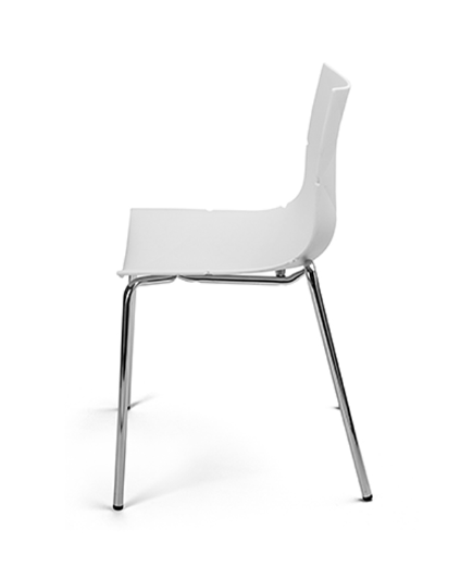 Krzesło QT-01 białe nogi metalowe chrom